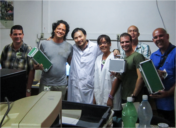 托普云農與海外公司高層、技術研發(fā)人員進行交流合作3